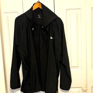 Men Nike windbreaker jacket with hoodie, size 2XL